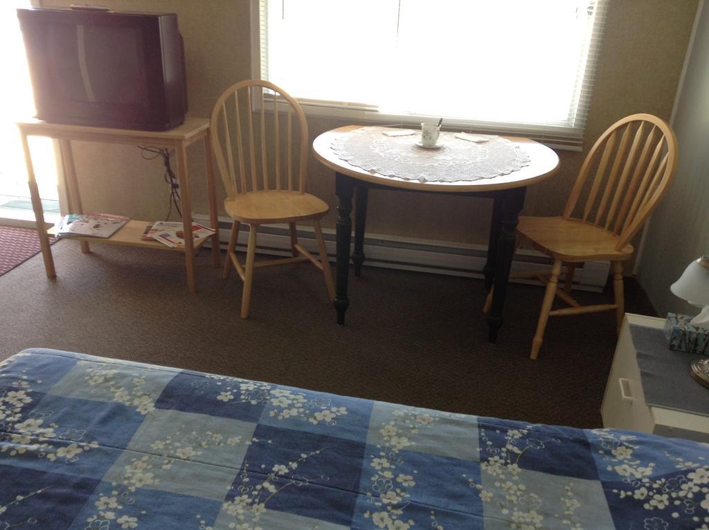 Motel De La Montagne Orford Room photo